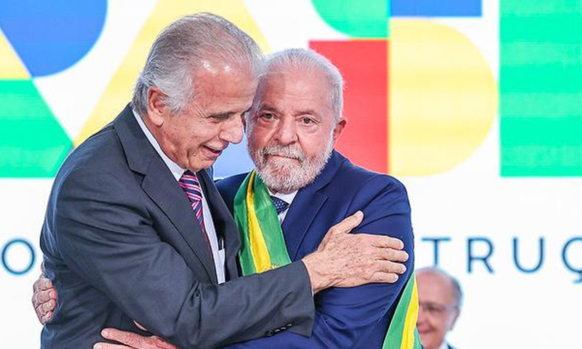 Lula e Múcio