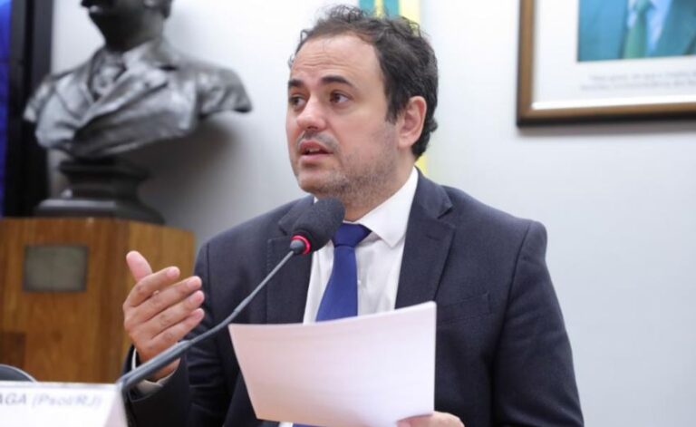 Glauber Braga