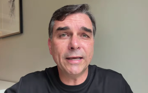 Flávio Bolsonaro 2